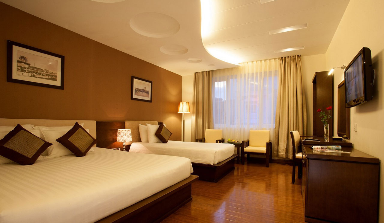 GRAND SILVER LAND HOTEL